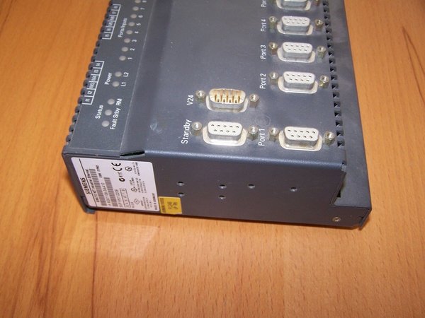 Siemens Simatic NET Industrial Ethernet ESM ITP80 6GK1105-3AA10 !!!gebraucht!!!