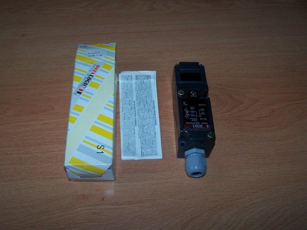 DATALOGIC DL RT6-01 110v AC Photoelectric Sensor !!!Neu!!!