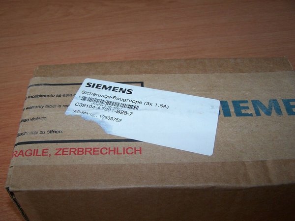 Siemens Sicherungs-Baugruppe 3x 1,6A C39104-A7001-B28-7 !!!Neu!!!