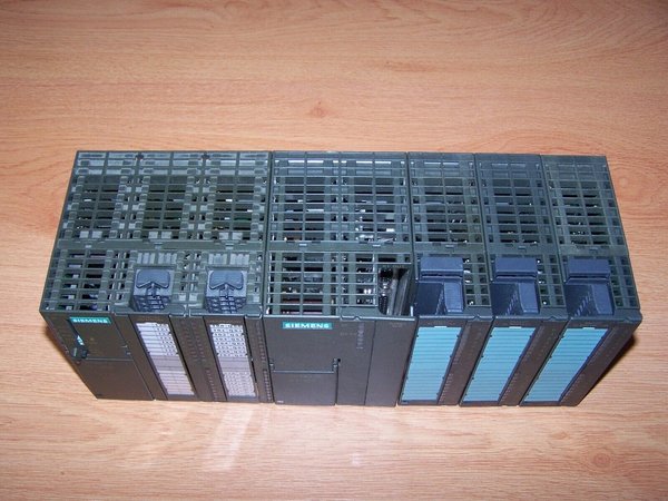 Siemens Simatic S7 300 Steuerung mit 6ES7 313-5BE01-0AB0 + Module