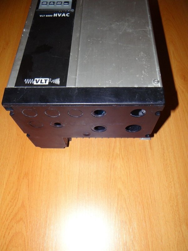 Danfoss Frequenzumrichter 2,9KVA VLT6003HT4C54STR3DLF00A00C0 / gebraucht